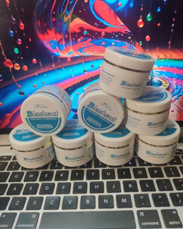 Blushout – Stressbuster [Ultra Blash – Pack of 8]